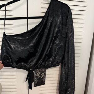 Black One-Shoulder Shimmering Crop Top #045